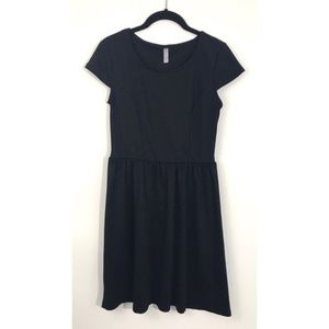 Xhilaration Solid Black Cap Sleeve Dress Jrs Large